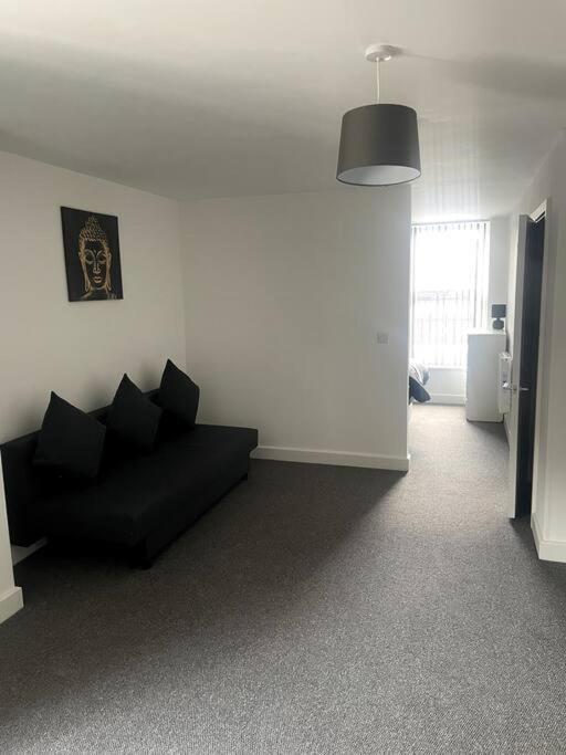 #6Bs 1 Bed Serviced Apartment Derby Exteriör bild